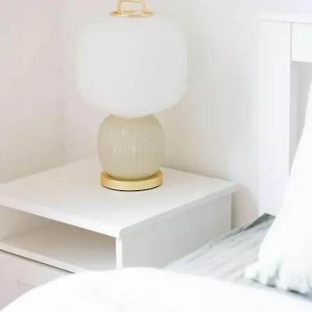 Completely New, Bonbona Apartmán *