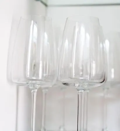 Completely New, Bonbona