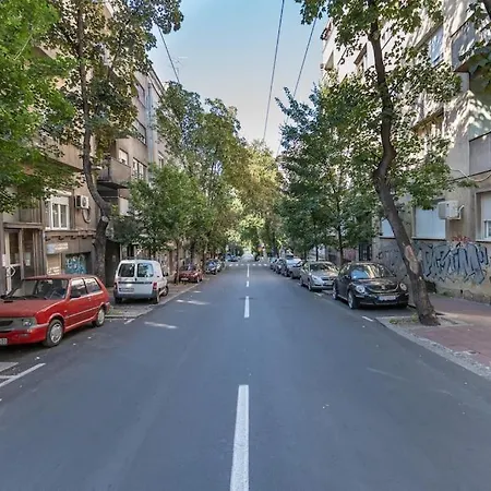 Completely New, Bonbona Apartman Belgrád